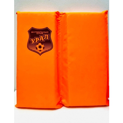 Подушка на сиденье с логотипом, оранжевая, 2021г.